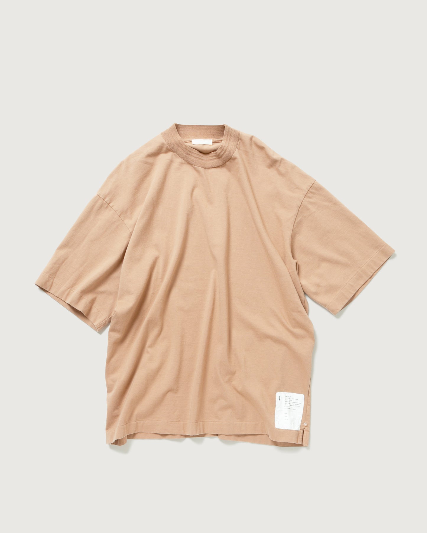 SS TEE