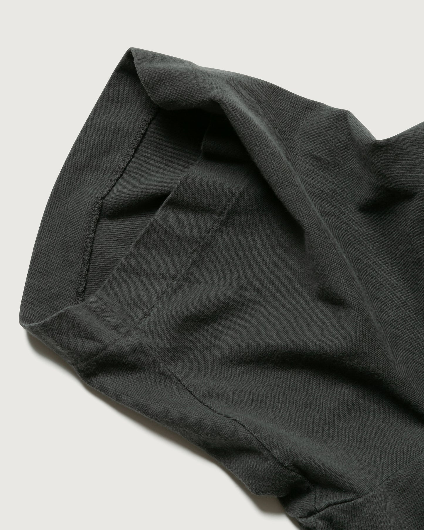 SS TEE