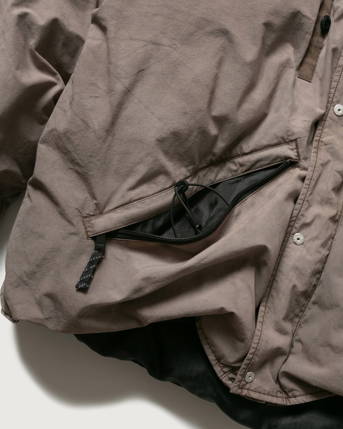 GARMENT DYED MAKALU DOWN JACKET