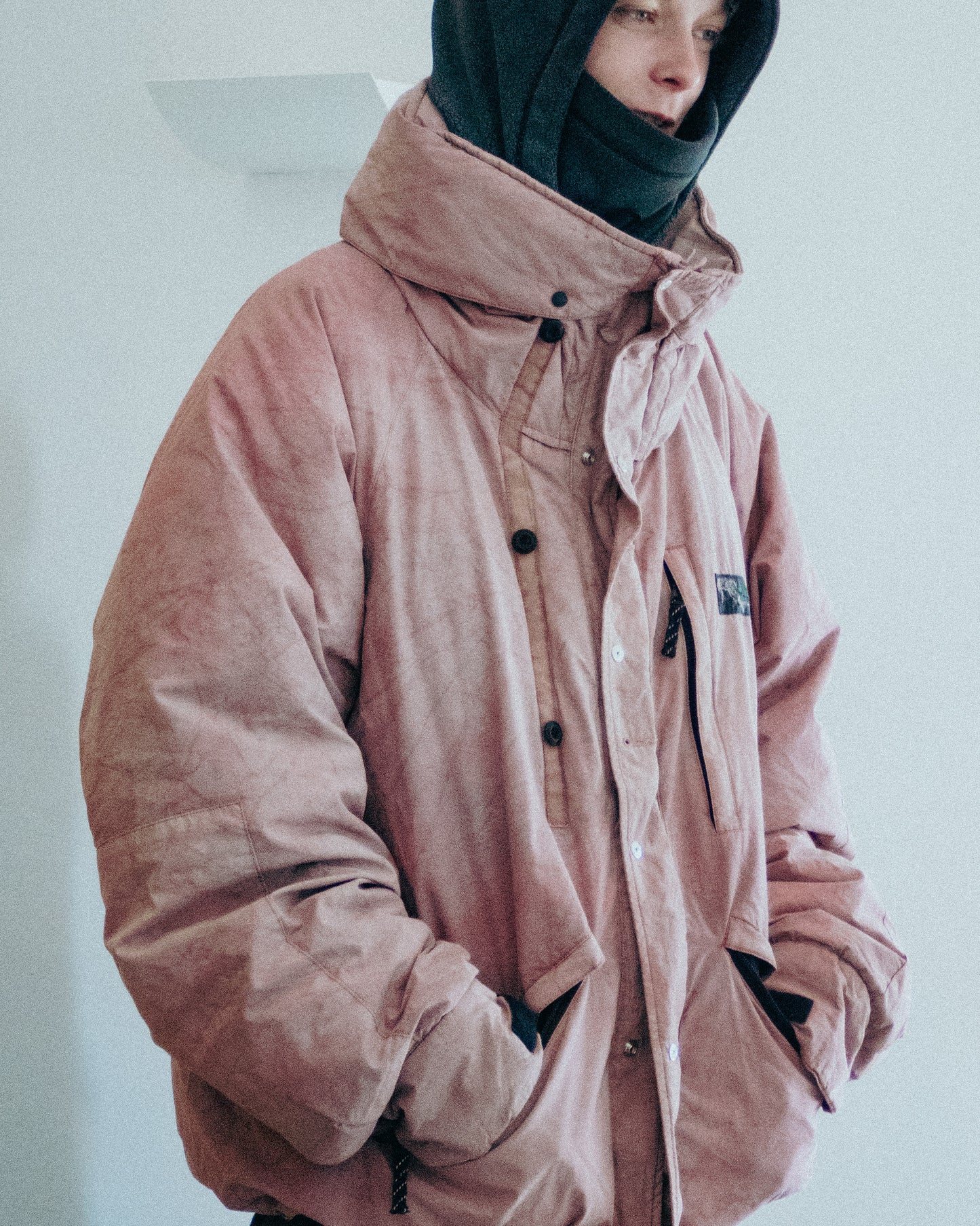 GARMENT DYED MAKALU DOWN JACKET
