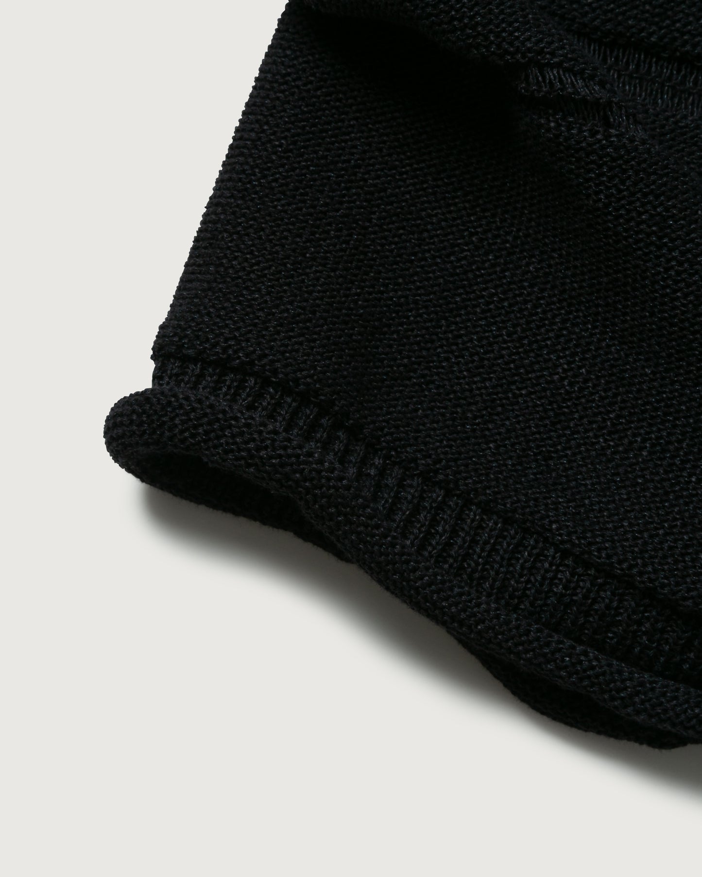 PANEL BORDER SWEATER