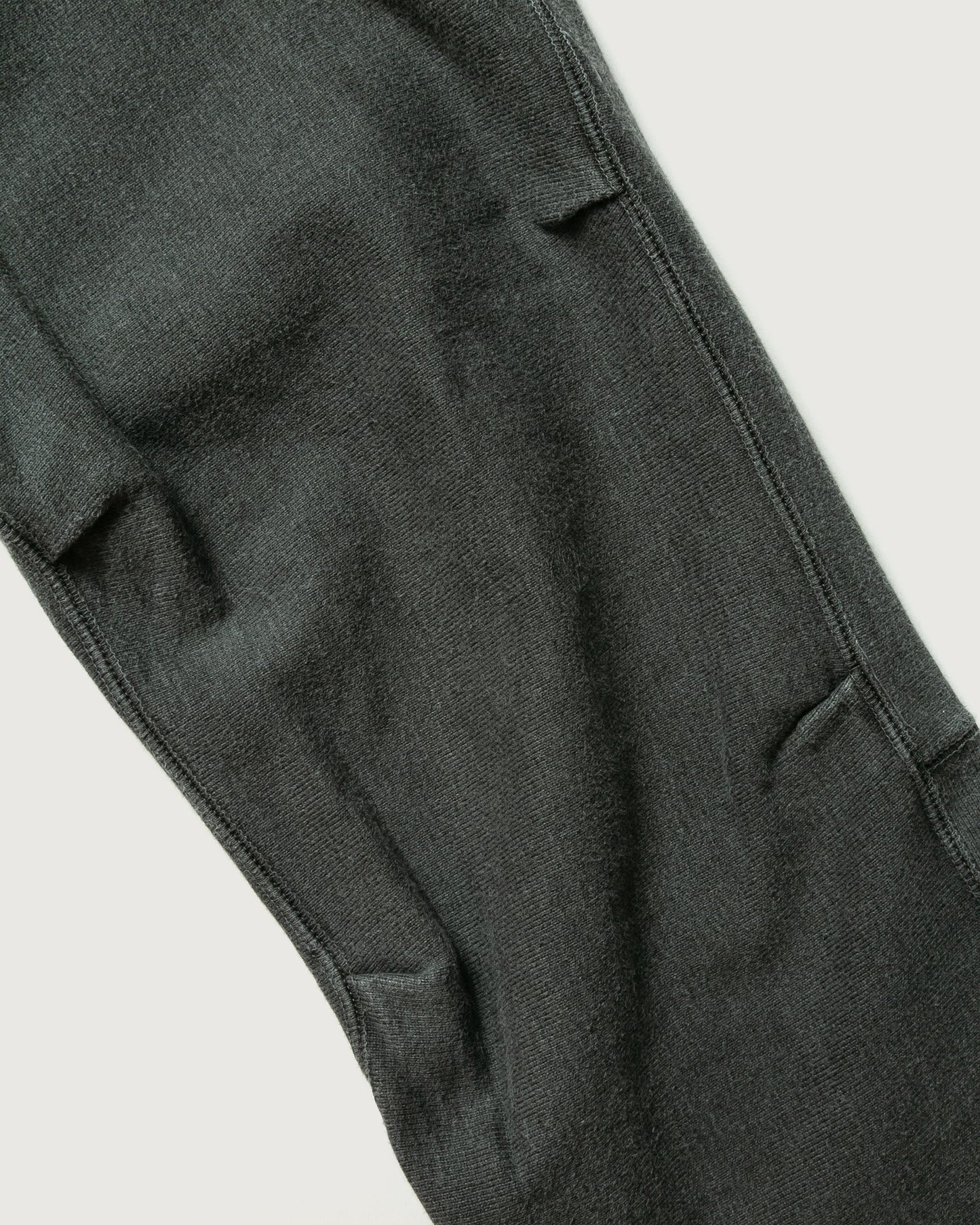 SWEAT PANTS