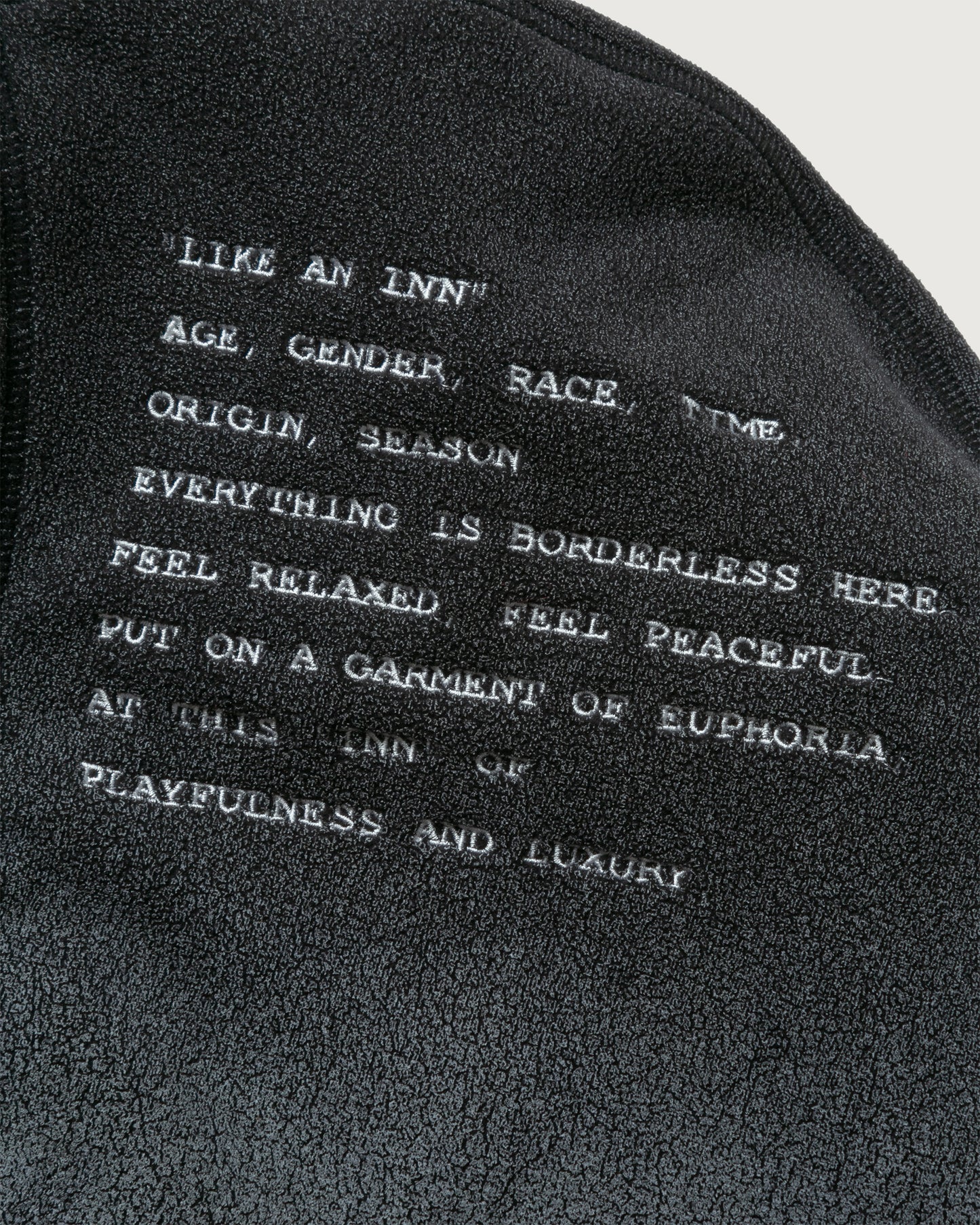PIGMENT PRINT WASH POLARTEC STORM HOODIE