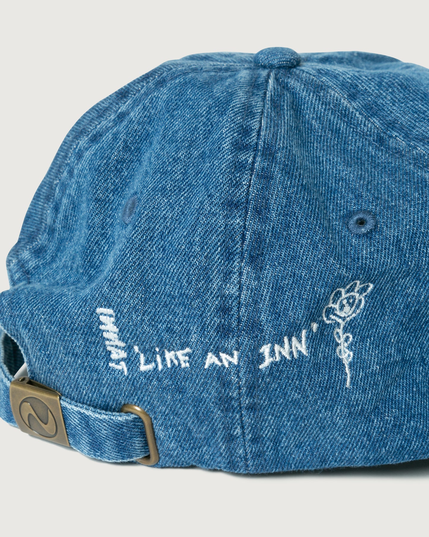 EMBROIDERED CAP