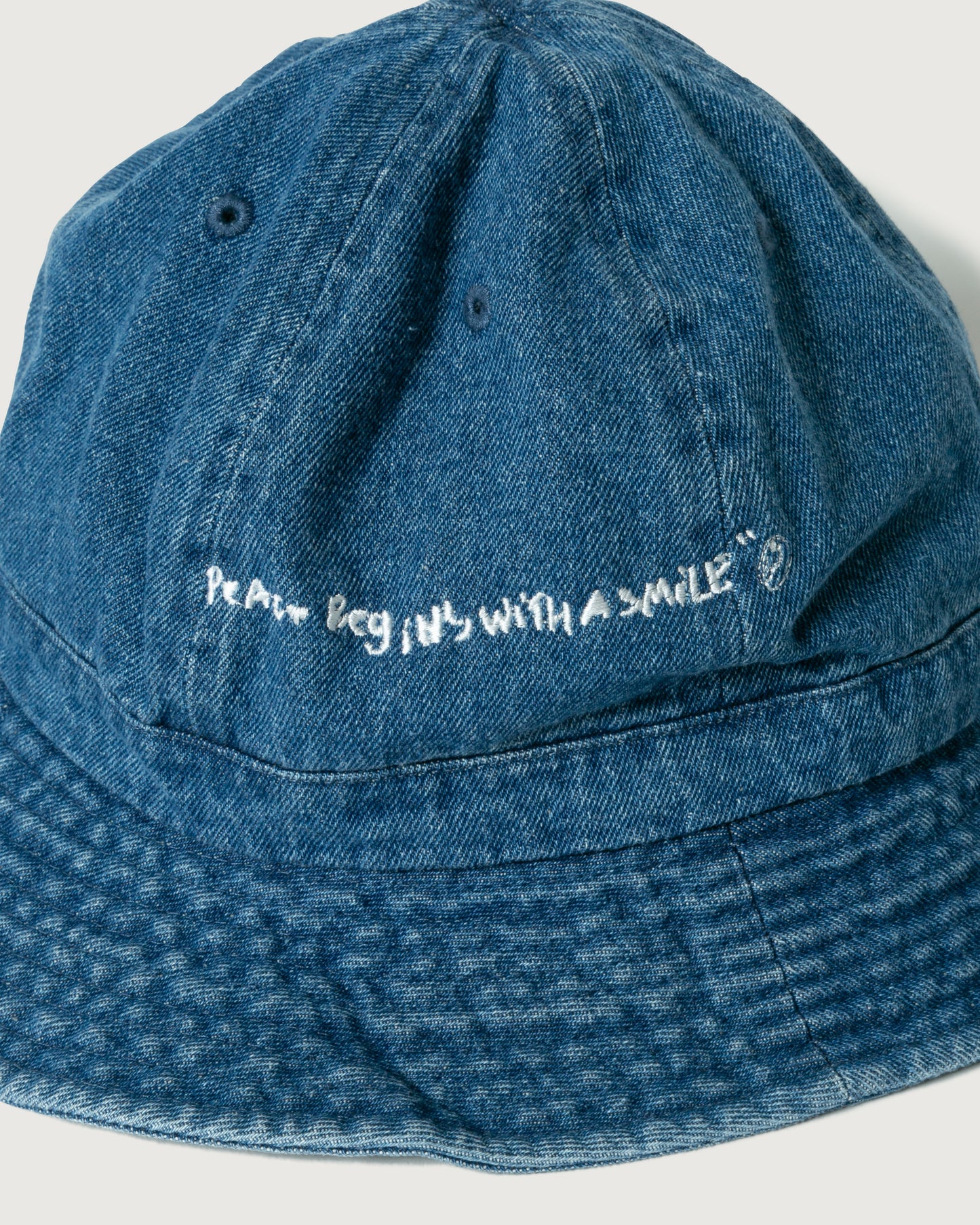 EMBROIDERED METRO HAT