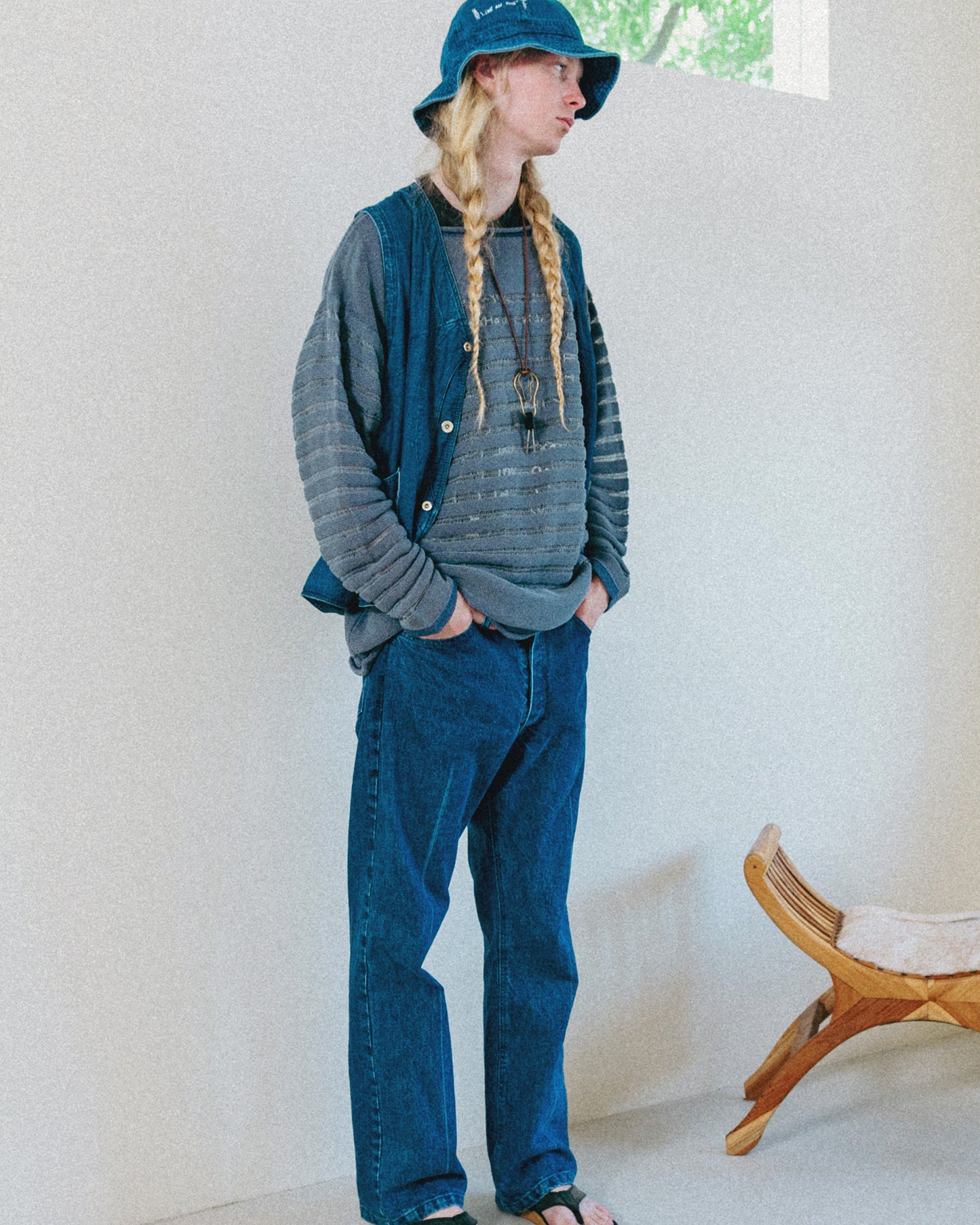 PANEL BORDER SWEATER