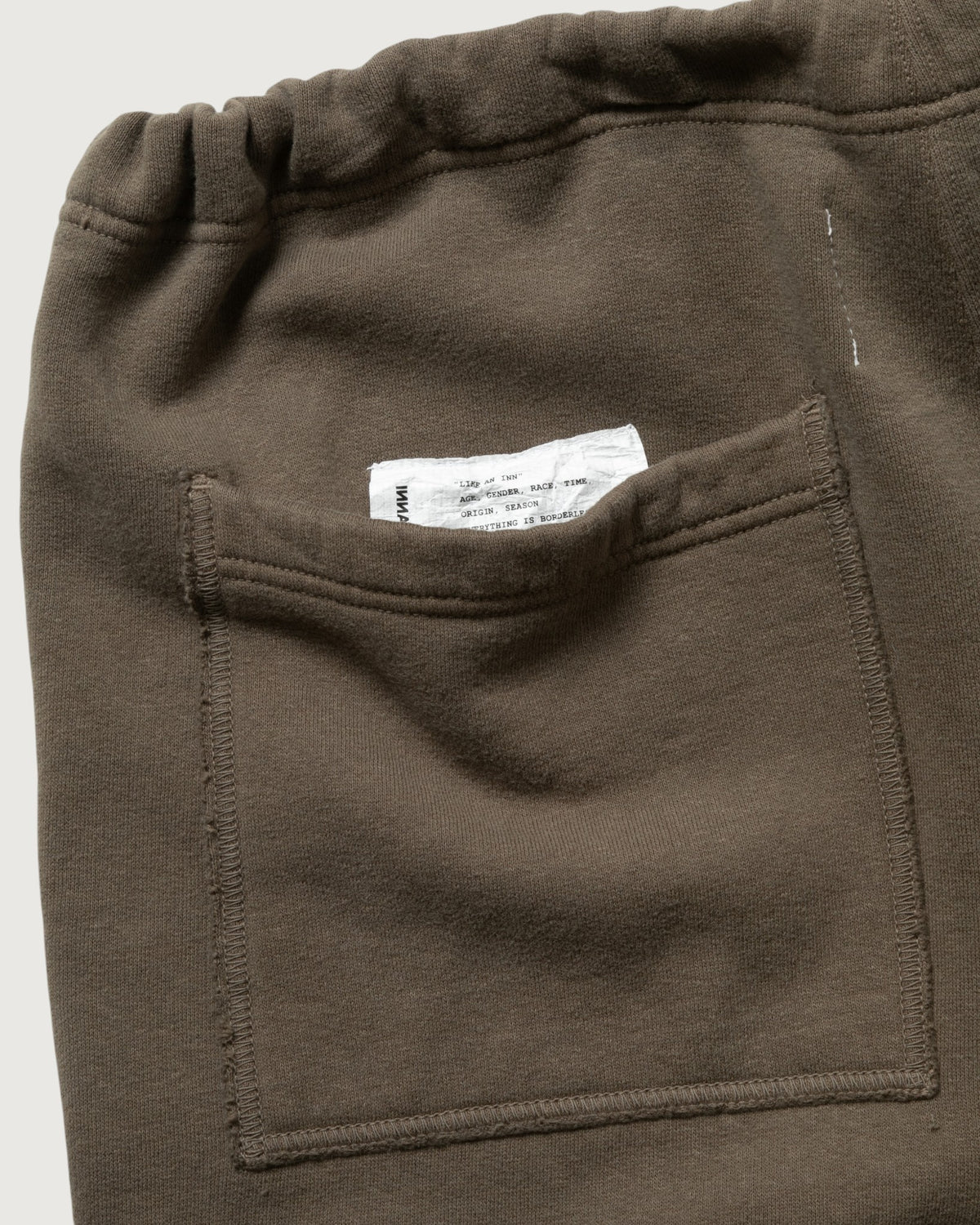 SWEAT PANTS