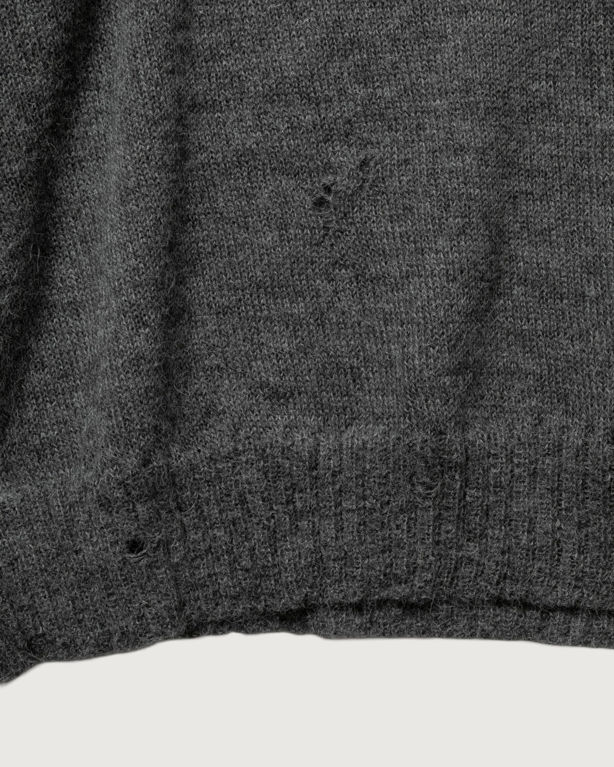 TURTLENECK SWEATER