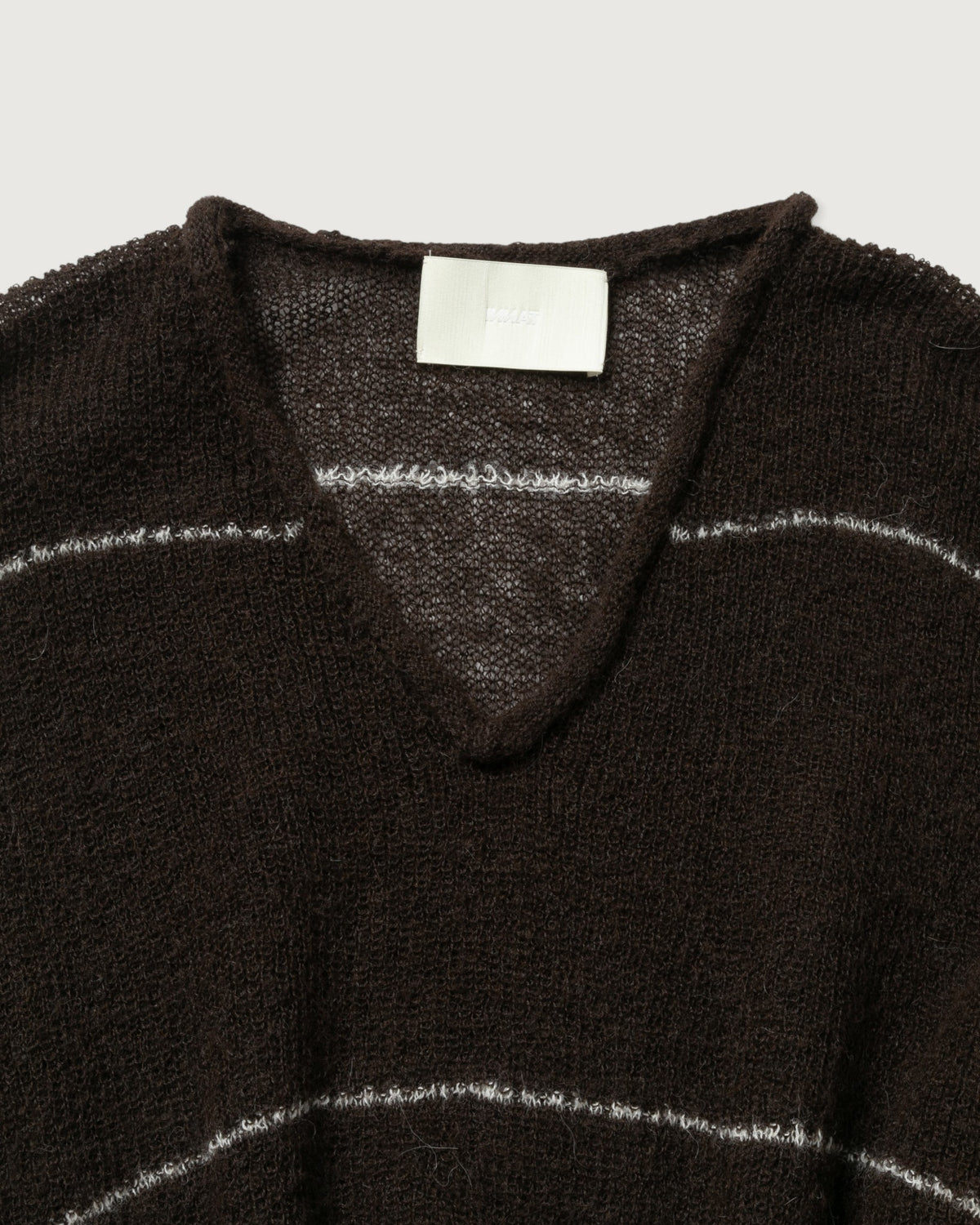 V-NECK LINE BORDER SWEATER
