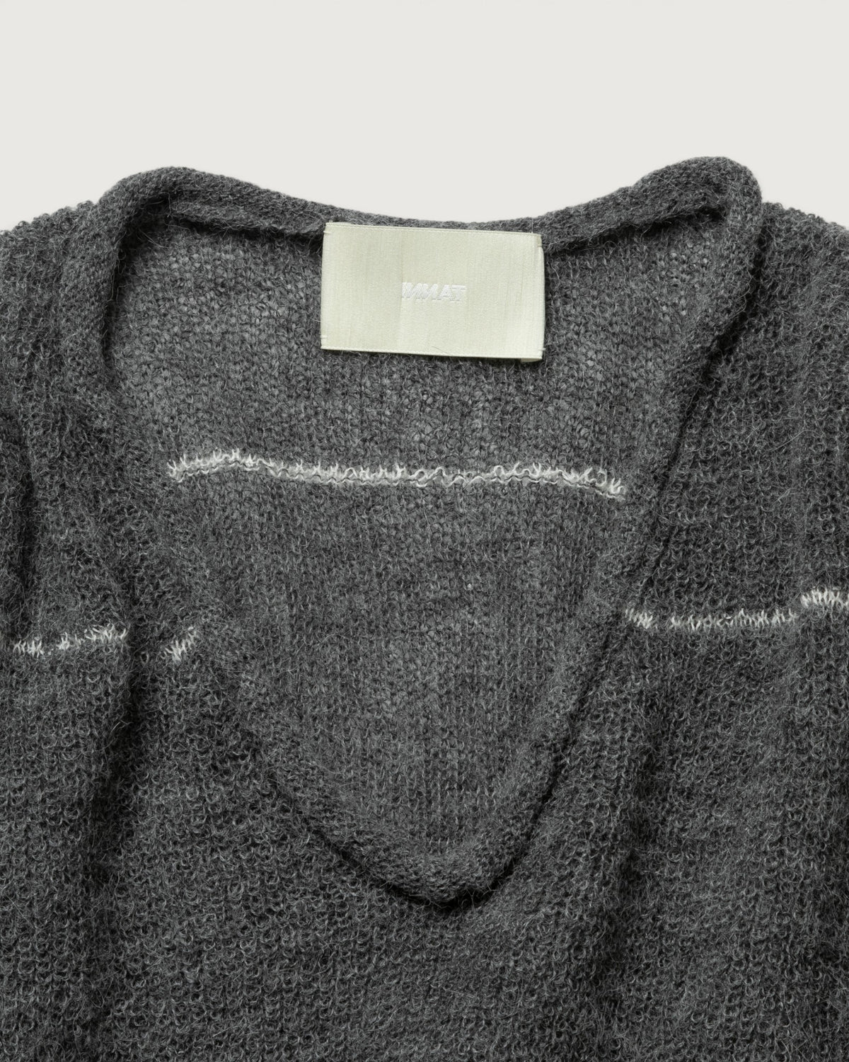 V-NECK LINE BORDER SWEATER