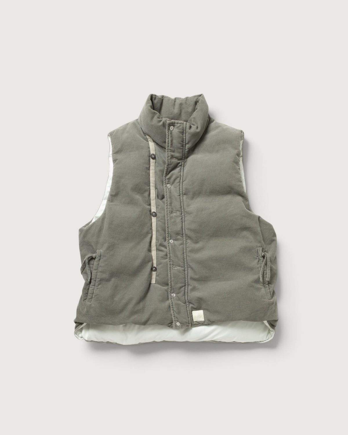GARMENT DYED DOWN VEST